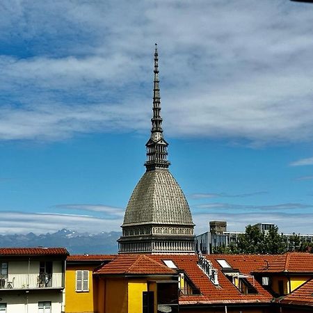 Le Finestre Sulla Mole Apartment ตูริน ภายนอก รูปภาพ