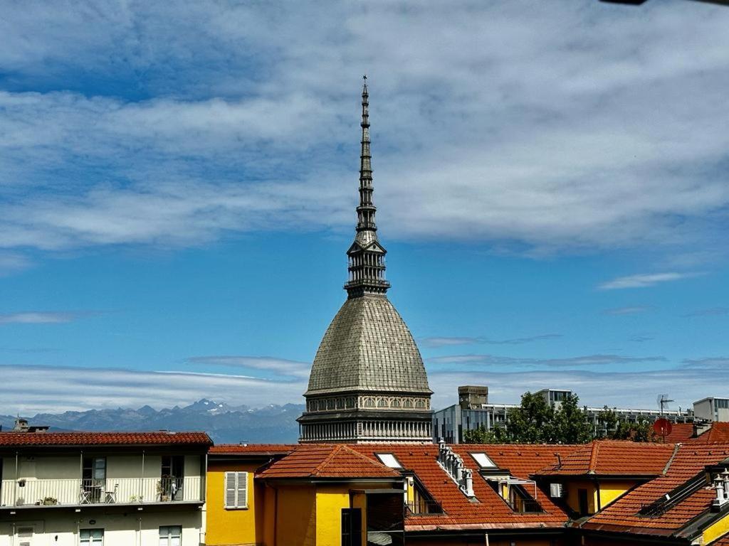 Le Finestre Sulla Mole Apartment ตูริน ภายนอก รูปภาพ