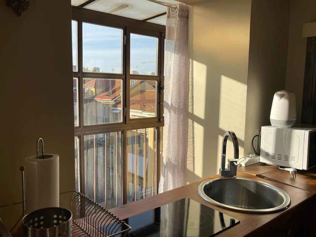 Le Finestre Sulla Mole Apartment ตูริน ภายนอก รูปภาพ