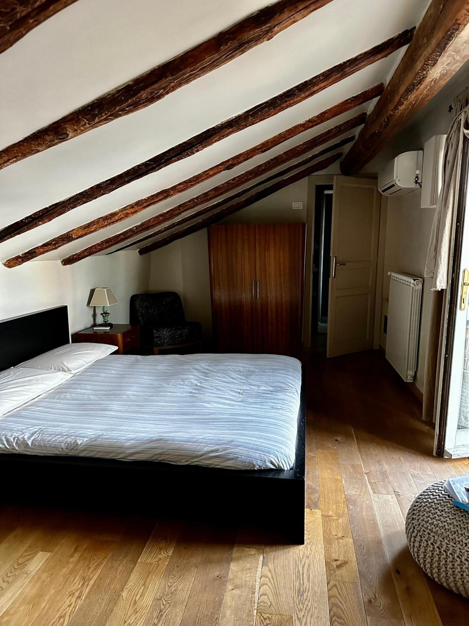 Le Finestre Sulla Mole Apartment ตูริน ภายนอก รูปภาพ